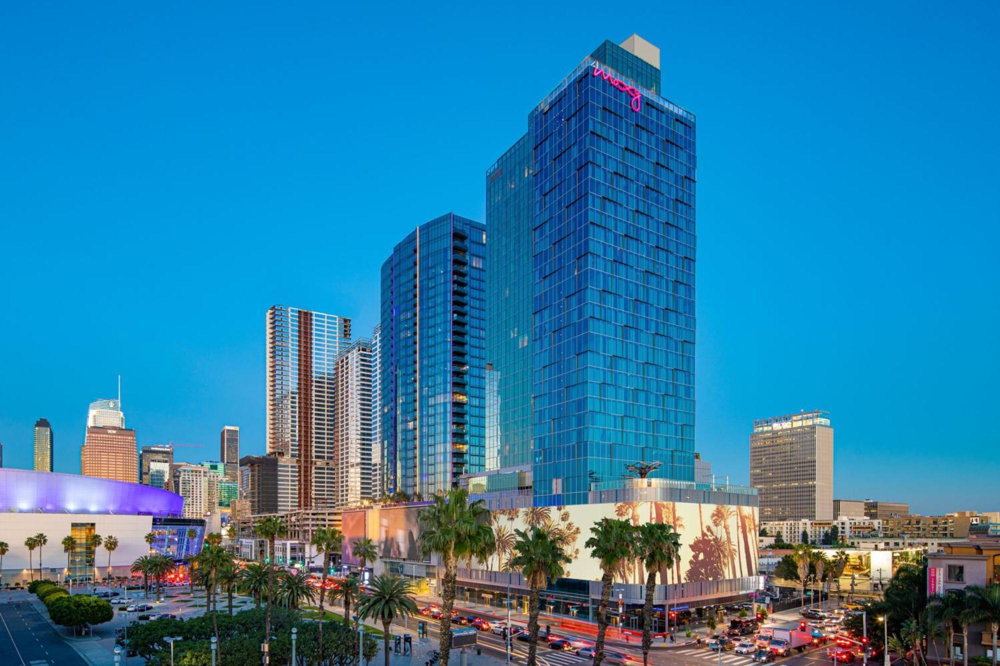 Moxy Downtown Los Angeles Hotel Exterior photo